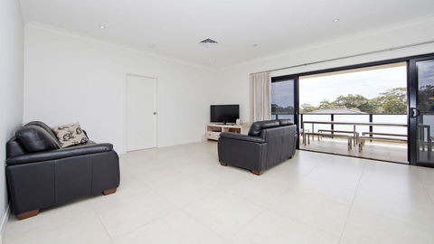 'Ocean To Beach' Luxury Hide Away - Holiday Great Ocean Road 3