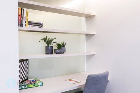 1 Bedroom Apt With Parking Walk To ANU - Holiday Great Ocean Road 3