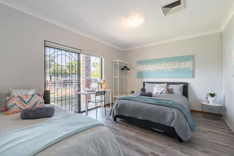 1 Private Double & 1 King Single Room - 2beds In Berala 1 Minute From Train Station - SHAREHOUSE - Holiday Great Ocean Road 0