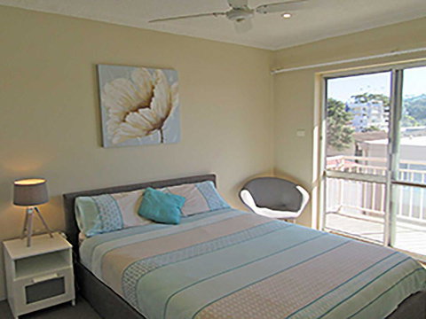 15 'Kanangra', 39 Soldiers Point Road - Fantastic Unit Right On The Water - Holiday Great Ocean Road 1