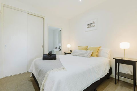 Casablanca MCG Patio Parking Netflix - Holiday Great Ocean Road 1