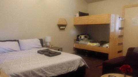 3 Hills At The Good Place - Holiday Great Ocean Road 3