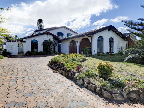 31 Rest Point Absolute Waterfront With Jetty - Holiday Great Ocean Road 0
