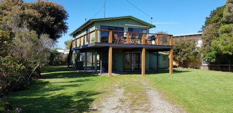 4 Bounty - Holiday Great Ocean Road 0