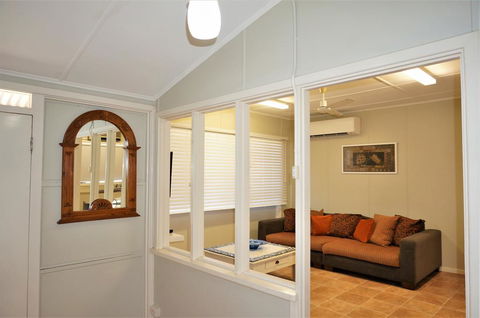 5 Learmonth Street - Close To Town Centre - Holiday Great Ocean Road 1