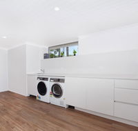 6 Banksia Crescent Marcoola - NEW LISTING - Holiday Great Ocean Road