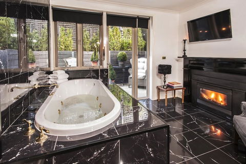 A Loft In The Mill Boutique Accommodation - Holiday Great Ocean Road 1