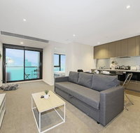 A Modern  Central Apt with Beautiful City Views - Holiday Great Ocean Road