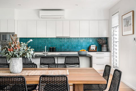 A PERFECT STAY - Shore Beats Work - Holiday Great Ocean Road 0