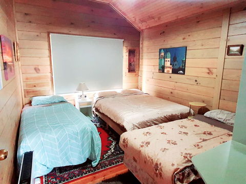Abelia Cottages SPA LAKESIDE COTTAGE NO 1 - Holiday Great Ocean Road 1