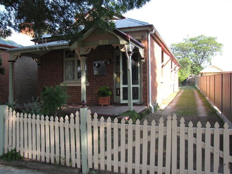 Acacia Cottage On Peel, Bathurst - Holiday Great Ocean Road 2