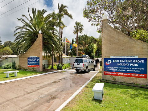 Acclaim Pine Grove Holiday Park - Holiday Great Ocean Road 0