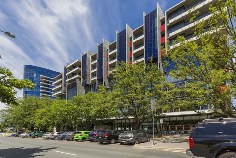 Accommodate Canberra - New Acton - Holiday Great Ocean Road 1
