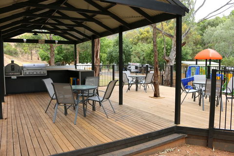 Adelaide Brownhill Creek Tourist Park - Holiday Great Ocean Road 2