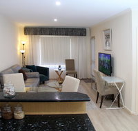 ADELAIDE CBD APARTMENT - 3BR 2BATH  CARPARK - Holiday Great Ocean Road