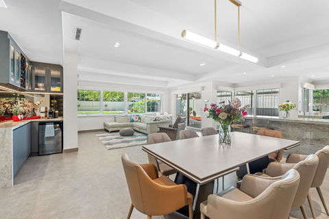 Exquisite Oasis Family Retreat - Holiday Great Ocean Road 4