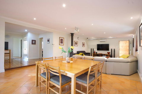 Goolwa River Retreat - Holiday Great Ocean Road 4