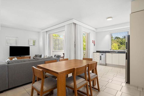 Hastings Suites By Stay Noosa - Holiday Great Ocean Road 1