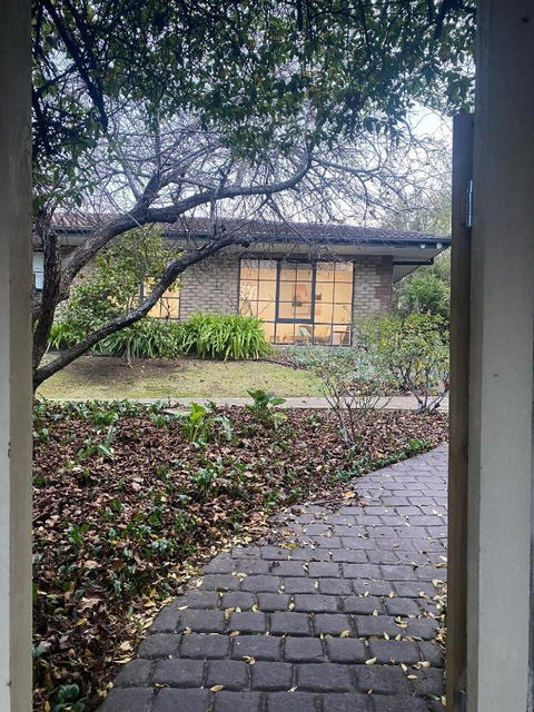 Hahndorf Creek Retreat - Unit 2 - Holiday Great Ocean Road 2