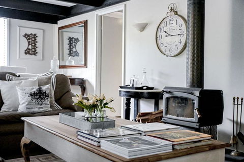 Halls Eclectic Hideaway Bowral - Holiday Great Ocean Road 2