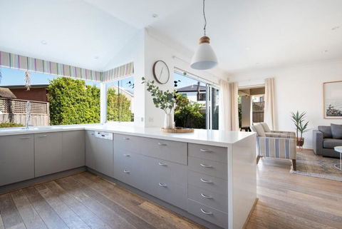 Hampton Haven Pool Metres To The Beach - Holiday Great Ocean Road 3