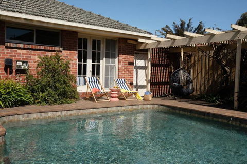Hampton Spacious House & Pool - Holiday Great Ocean Road 2