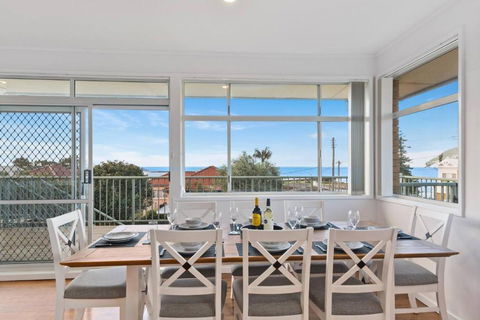 Harbourview Escape - Serene Shellharbour Family Stay - Holiday Great Ocean Road 0