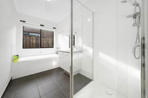 Happy Cozy Convenient 4BR, Breezy, Near Mall, Park - Holiday Great Ocean Road 3