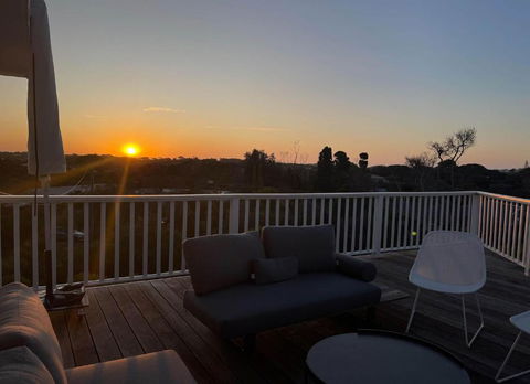 Hilltop Getaway, Stunning Sunsets, Close To Beach - Holiday Great Ocean Road 1