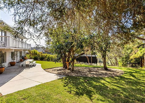 Hilltop Getaway, Stunning Sunsets, Close To Beach - Holiday Great Ocean Road 3