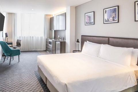 Holiday Inn & Suites Sydney Bondi Junction, An IHG Hotel - Holiday Great Ocean Road 1
