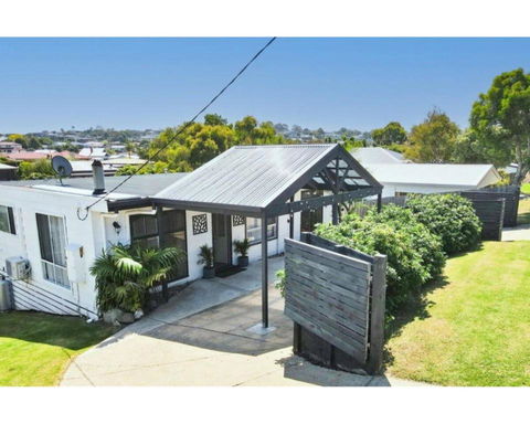 Holiday Home In Lakes Entrance! - Holiday Great Ocean Road 0