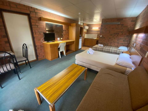 Hawker Hotel Motel - Holiday Great Ocean Road 3