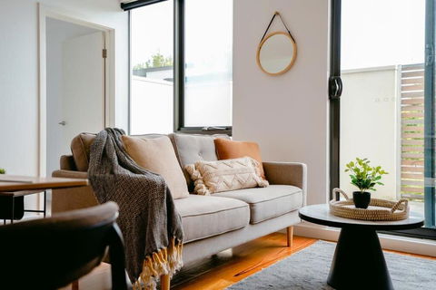 Hawksburn Village - 2 Bed Apt In Central Prahran - Holiday Great Ocean Road 0