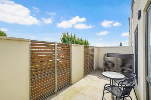 Hawksburn Village - 2 Bed Apt In Central Prahran - Holiday Great Ocean Road 1