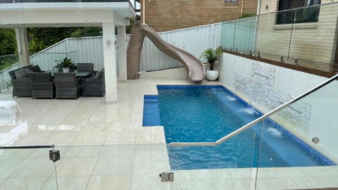 HEATed Pool, Lake & Beach, Luxury 5 B/R House - Holiday Great Ocean Road 2