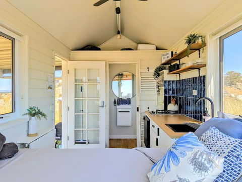 Heathcote Hills Tiny House - Tiny Stays - Holiday Great Ocean Road 3