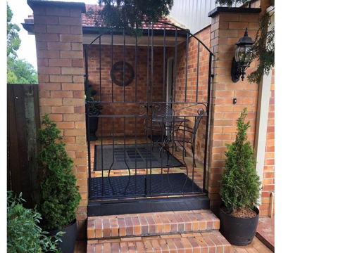 Hedge House - Luxury, Space, Style, Great Location - Holiday Great Ocean Road 3