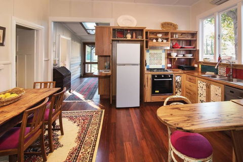 Heritage Cottage Margaret River - Holiday Great Ocean Road 2