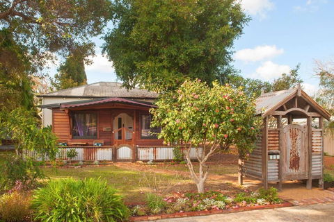 Heritage Cottage Margaret River - Holiday Great Ocean Road 1