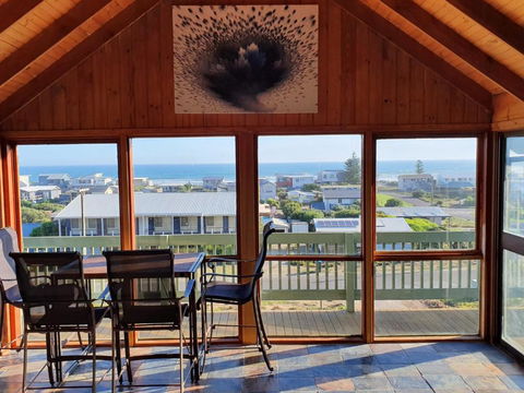 Hero Views At Middleton - Wifi - Beach - Holiday Great Ocean Road 1