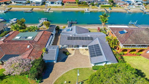 Hibbard Waterfront Escape - Holiday Great Ocean Road 1