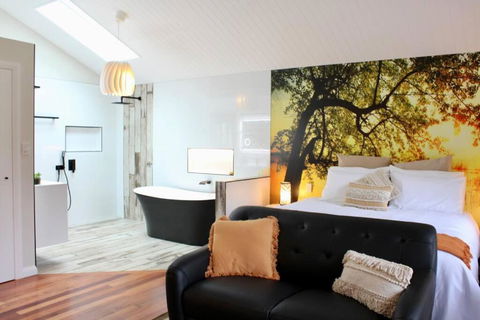 Hideaway Falls - Bunya Cottage - Holiday Great Ocean Road 1