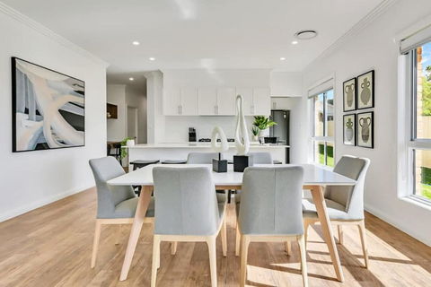 Hideaway On Curran - Modern & Comfy Retreat In CBD Firepit - Holiday Great Ocean Road 3