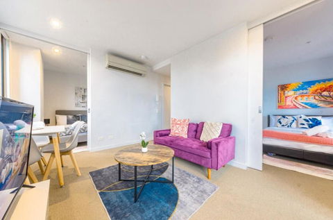 High Level On 42th Floor 2br 1ba Balcony - Holiday Great Ocean Road 2
