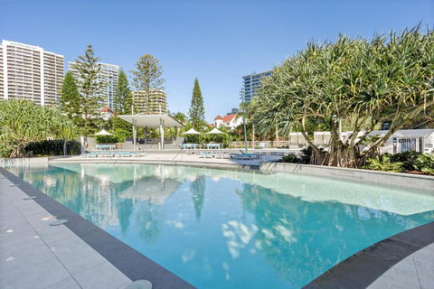Highsky Resort Unit With Pool & Gym - Holiday Great Ocean Road 3