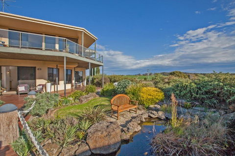 Hilltop Apartments Phillip Island - Holiday Great Ocean Road 0