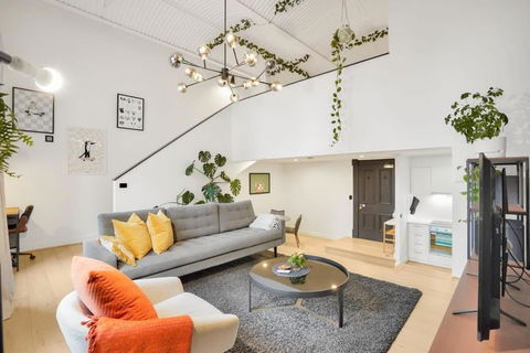 Historic & Designer Loft Style Apt+Parking Pool - Holiday Great Ocean Road 0