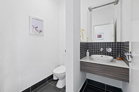 Holiday Paradise 4BR Pool BBQ Parking Near Mall N Park - Holiday Great Ocean Road 1