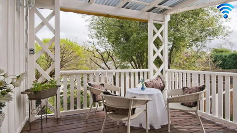 Hollyoak Cottage - Holiday Great Ocean Road 0